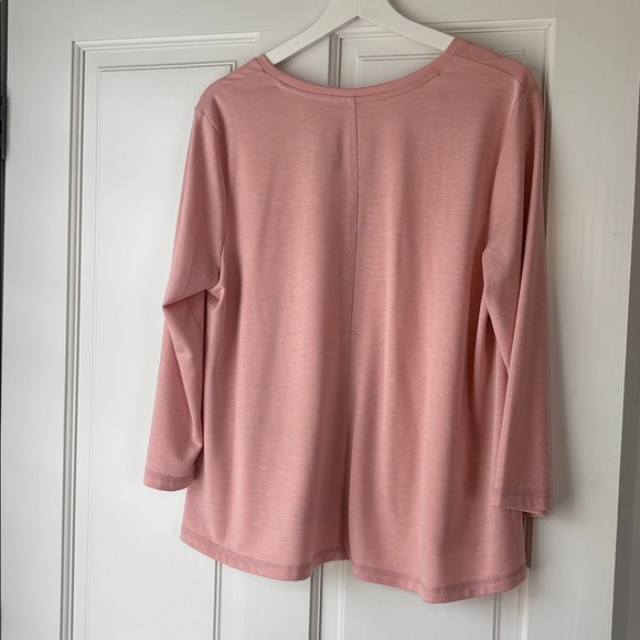 St. John's Bay Soft Pink Long Sleeve V-Neck Tee Large Y2K - Picture 5 of 5